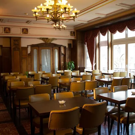 Hotel Manhattan